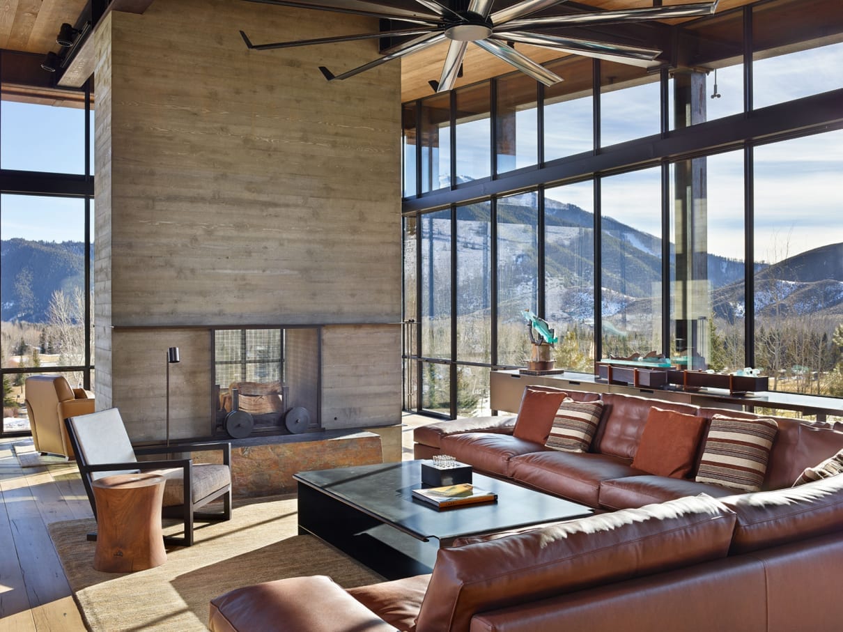 Steel residential storefront window wall in living room - Bigwood Residence