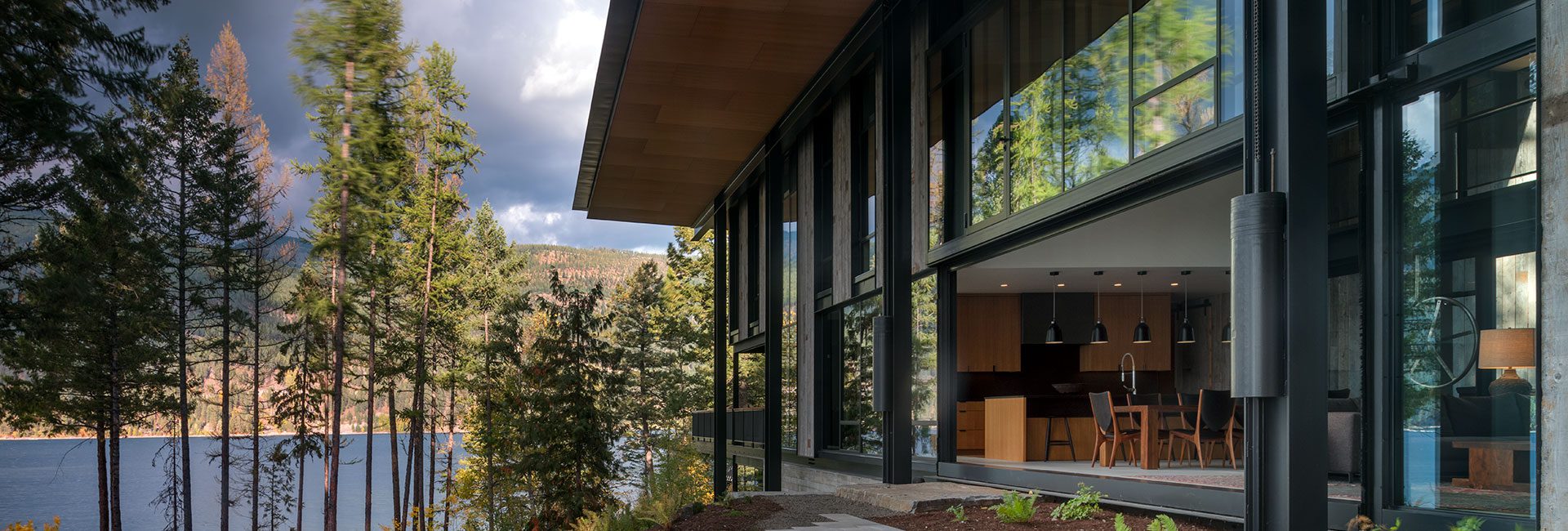 Olson Kundig Dragonfly House on a lake